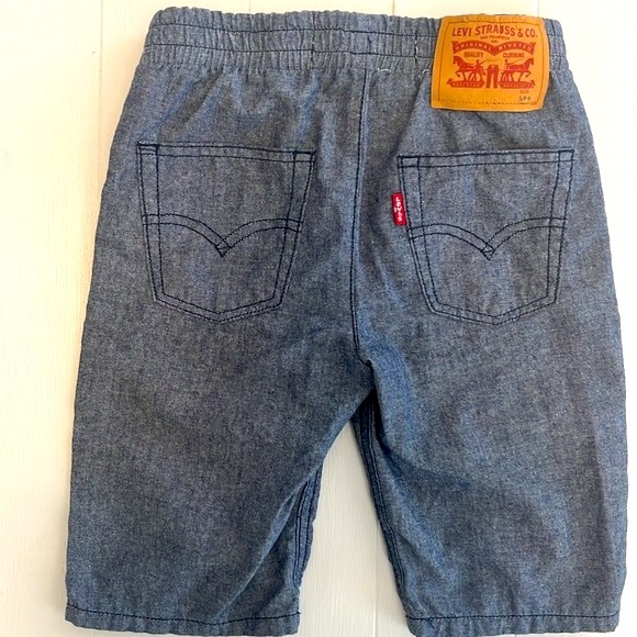 Two Pairs of Levi’s Shorts for Kids - Picture 4 of 7
